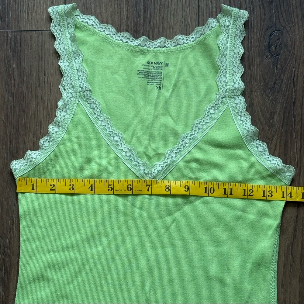Women’s Y2K Tank Top Cami Size M Lace Trim 2000s Mcbling - Picture 6 of 7